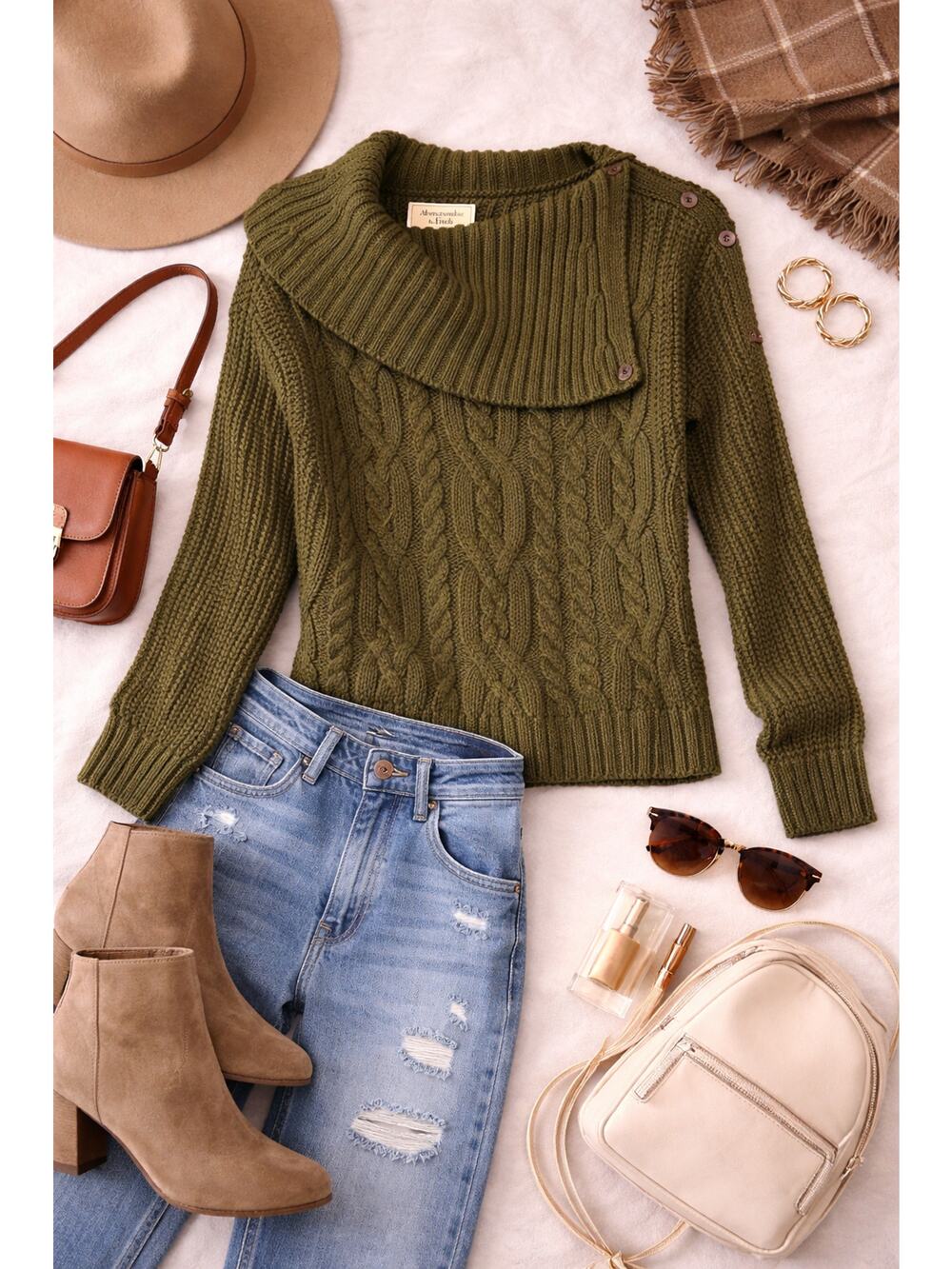 Abercrombie & Fitch Women's Side Button Cable Knit Sweater Army Green Size XS